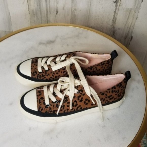 kate spade new york Kaia Leopard-Print Suede Platform Sneakers - Picture 5 of 8